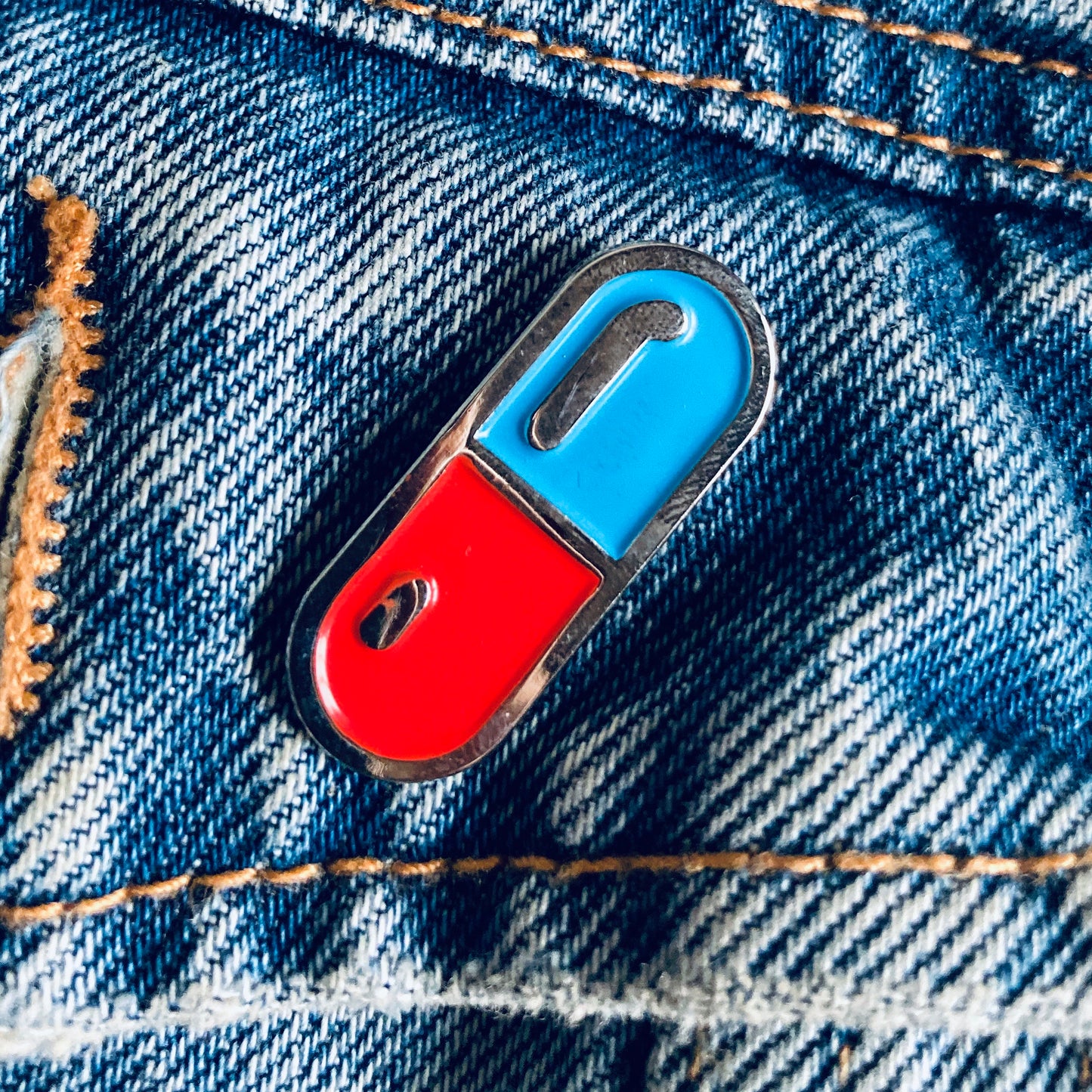 Capsule Gang - Soft Enamel Pin